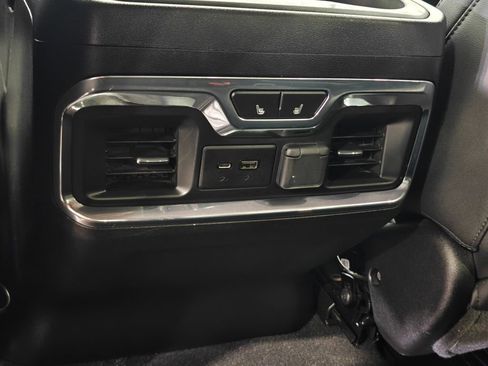 Used 2021 Chevrolet Silverado 2500 LTZ w/ LTZ Convenience Package AWD/4WD image 41
