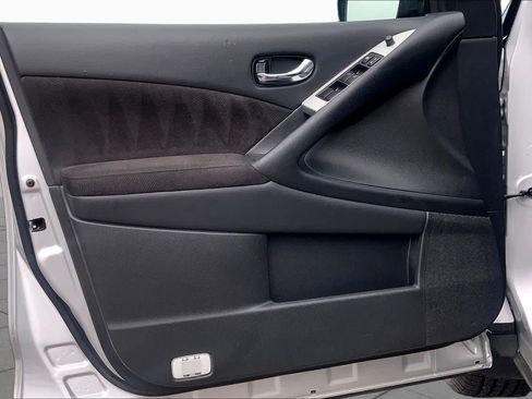 Used 2014 Nissan Murano SV AWD/4WD image 20