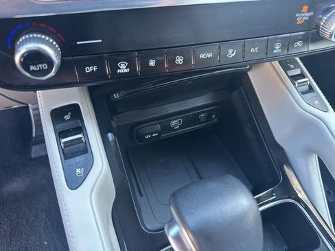 Used 2023 Kia Telluride SX image 18