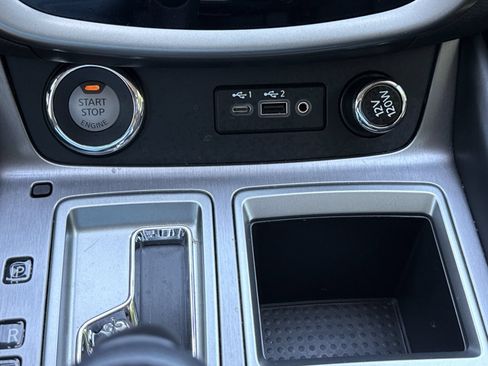 Used 2024 Nissan Murano SL FWD image 29