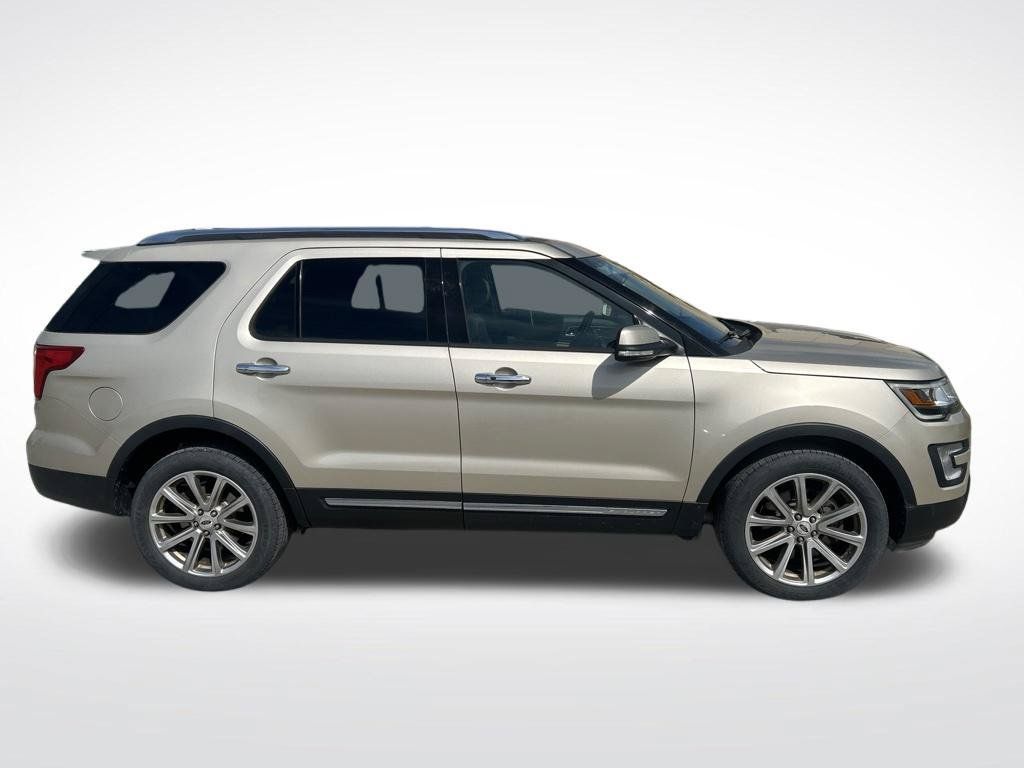 Used 2017 Ford Explorer Limited AWD/4WD image 7