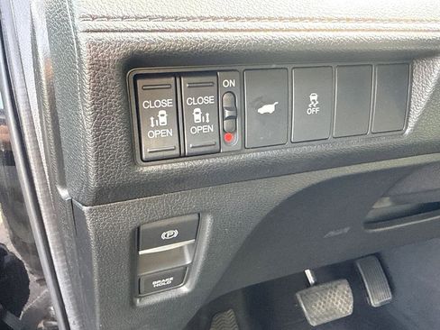 Certified 2025 Honda Odyssey Sport-L image 24