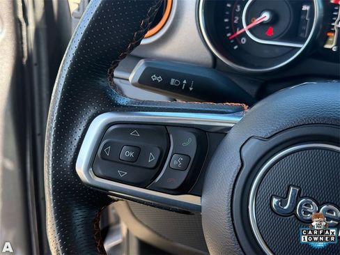 Certified 2022 Jeep Gladiator Mojave w/ LED Lighting Group image 15