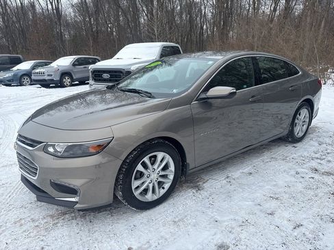Used 2018 Chevrolet Malibu LT image 5