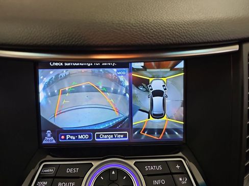 Used 2016 INFINITI QX70 AWD w/ Premium Package image 26