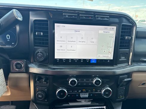 Used 2023 Ford F350 Lariat w/ Lariat Ultimate Package AWD/4WD image 12