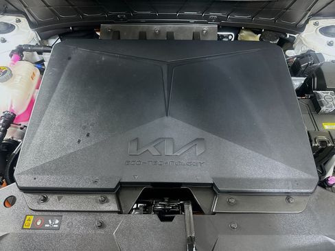 Used 2023 Kia Niro Wave FWD image 36