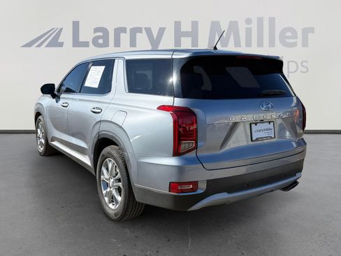 Used 2020 Hyundai Palisade SE image 3