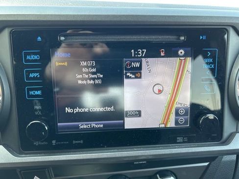 Used 2019 Toyota Tacoma TRD Off-Road image 12