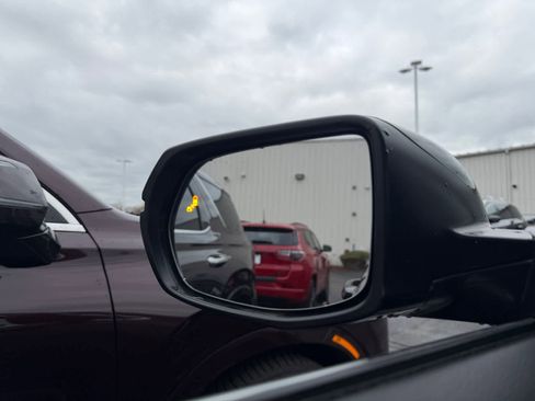 Used 2021 Honda CR-V EX-L image 23