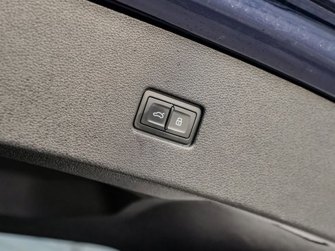 Used 2022 Audi RS Q8 image 69