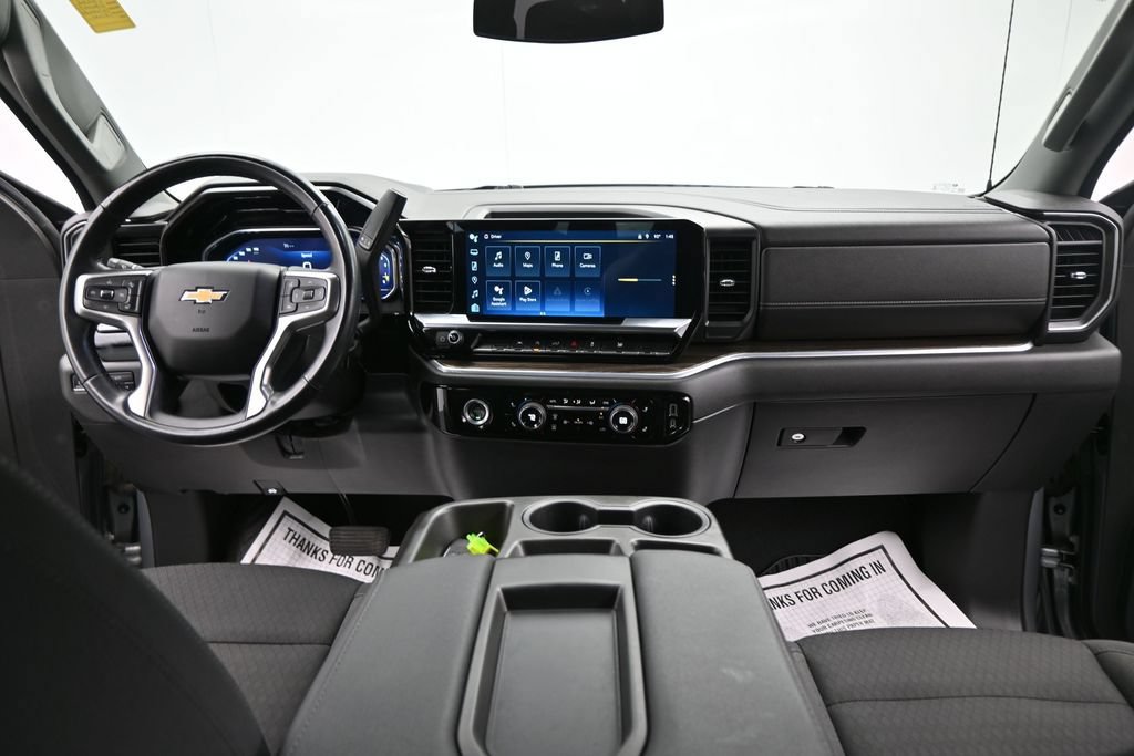Used 2023 Chevrolet Silverado 1500 LT AWD/4WD image 24