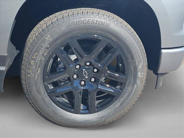 New 2026 Chevrolet Silverado 1500 RST w/ Dark Appearance Package AWD/4WD image 10