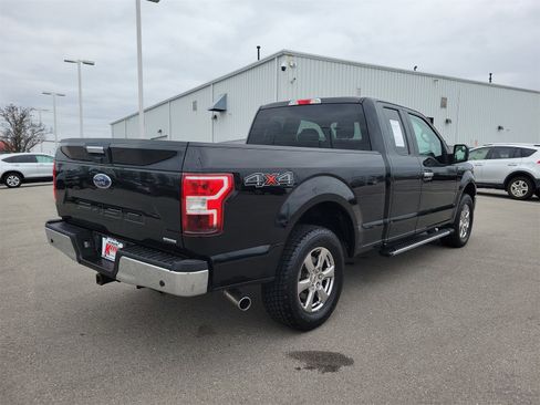Used 2018 Ford F150 XLT w/ Equipment Group 302A Luxury image 4