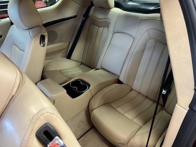 Used 2011 Maserati GranTurismo S RWD image 8