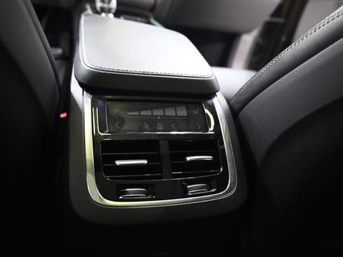 Used 2021 Volvo XC90 T8 Inscription AWD/4WD image 36
