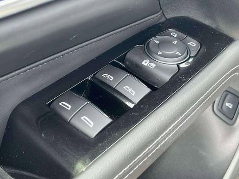 Used 2023 Cadillac CT4 Premium Luxury image 17