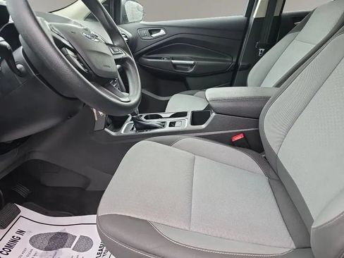 Used 2018 Ford Escape SE AWD/4WD image 9
