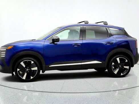 Used 2026 Nissan Kicks SR w/ SR Premium Package AWD/4WD image 7