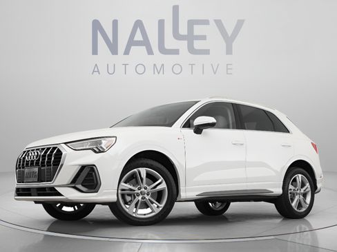 Used 2021 Audi Q3 2.0T Premium Plus w/ Premium Plus Package AWD/4WD image 1