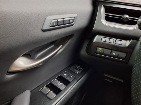 Used 2023 Lexus UX 250h F Sport image 22