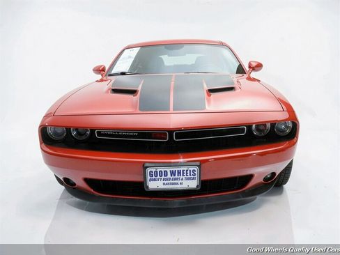 Used 2018 Dodge Challenger SXT Plus RWD image 2