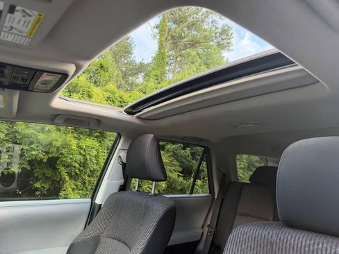 Used 2013 Toyota 4Runner SR5 w/ Convenience Pkg RWD image 12