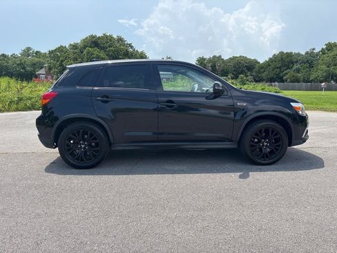 Used 2018 Mitsubishi Outlander Sport ES FWD image 9