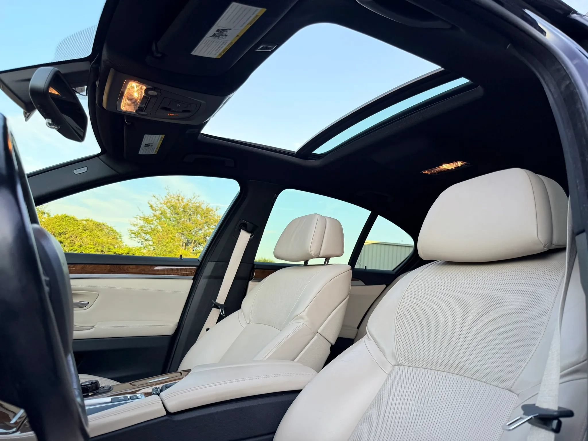 Used 2013 BMW 550i Sedan RWD image 34