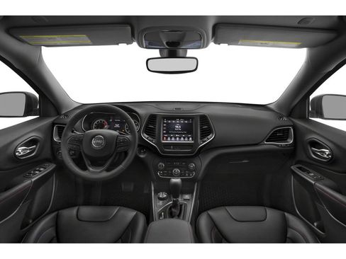 Used 2020 Jeep Cherokee Trailhawk w/ Cold Weather Group AWD/4WD image 5