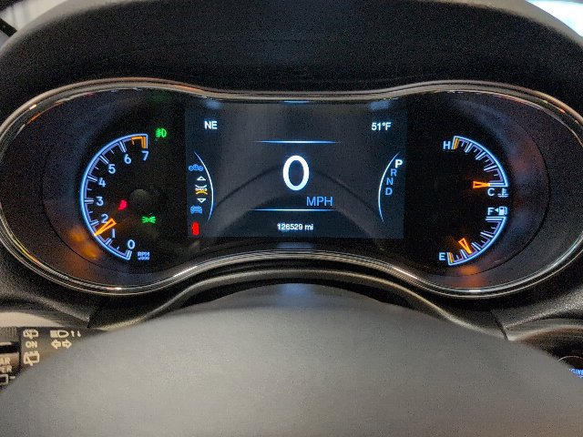Used 2021 Jeep Grand Cherokee Laredo X AWD/4WD image 20