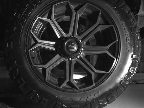 Used 2022 RAM 2500 Laramie AWD/4WD image 12