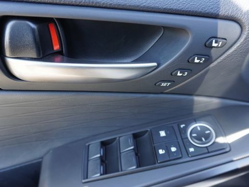 Used 2023 Lexus IS 350 F Sport image 9