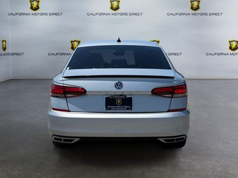 Used 2020 Volkswagen Passat 2.0T R-Line FWD image 4