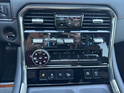 New 2026 Nissan Armada PRO-4X AWD/4WD image 38