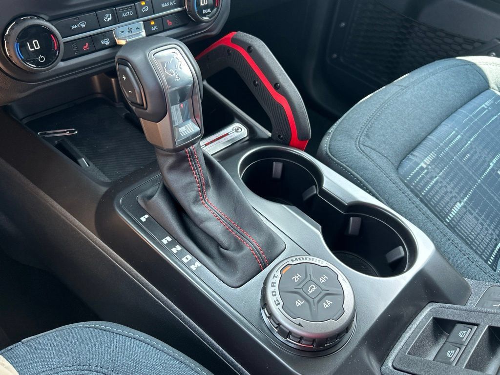 New 2026 Ford Bronco Heritage Edition AWD/4WD image 34