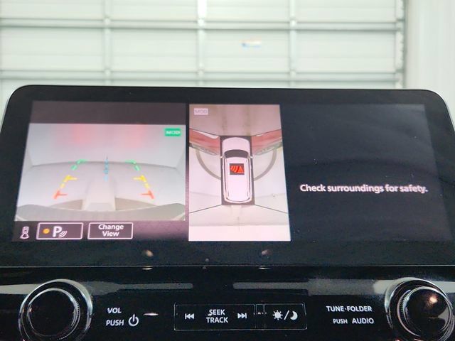 Used 2023 Nissan Armada Platinum w/ Captain's Chairs Package RWD image 33