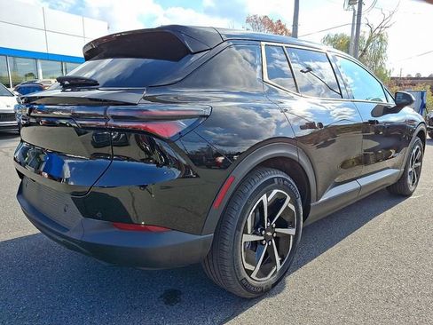 Used 2025 Chevrolet Equinox EV LT image 6