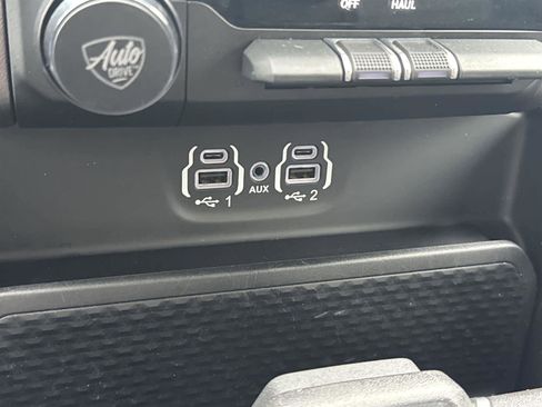 Used 2021 RAM 1500 Big Horn AWD/4WD image 25