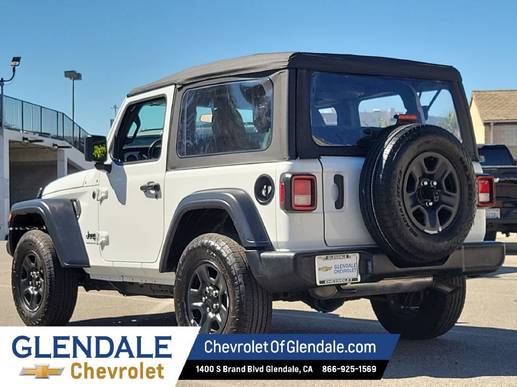 Used 2025 Jeep Wrangler Sport AWD/4WD image 5