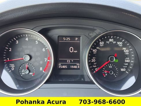 Used 2017 Volkswagen Jetta SE FWD image 9