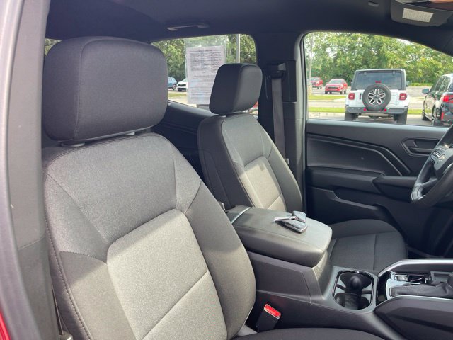 Used 2024 Chevrolet Colorado W/T w/ WT Convenience Package II RWD image 30