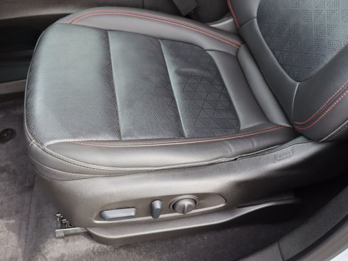 Certified 2023 Chevrolet Bolt EUV Premier w/ Sun & Sound Package image 17