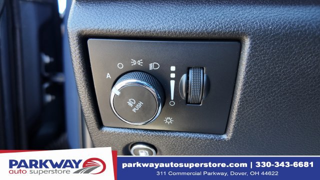 Used 2019 Jeep Grand Cherokee Limited AWD/4WD image 24