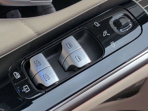 Certified 2022 Mercedes-Benz S 580 4MATIC Sedan image 24