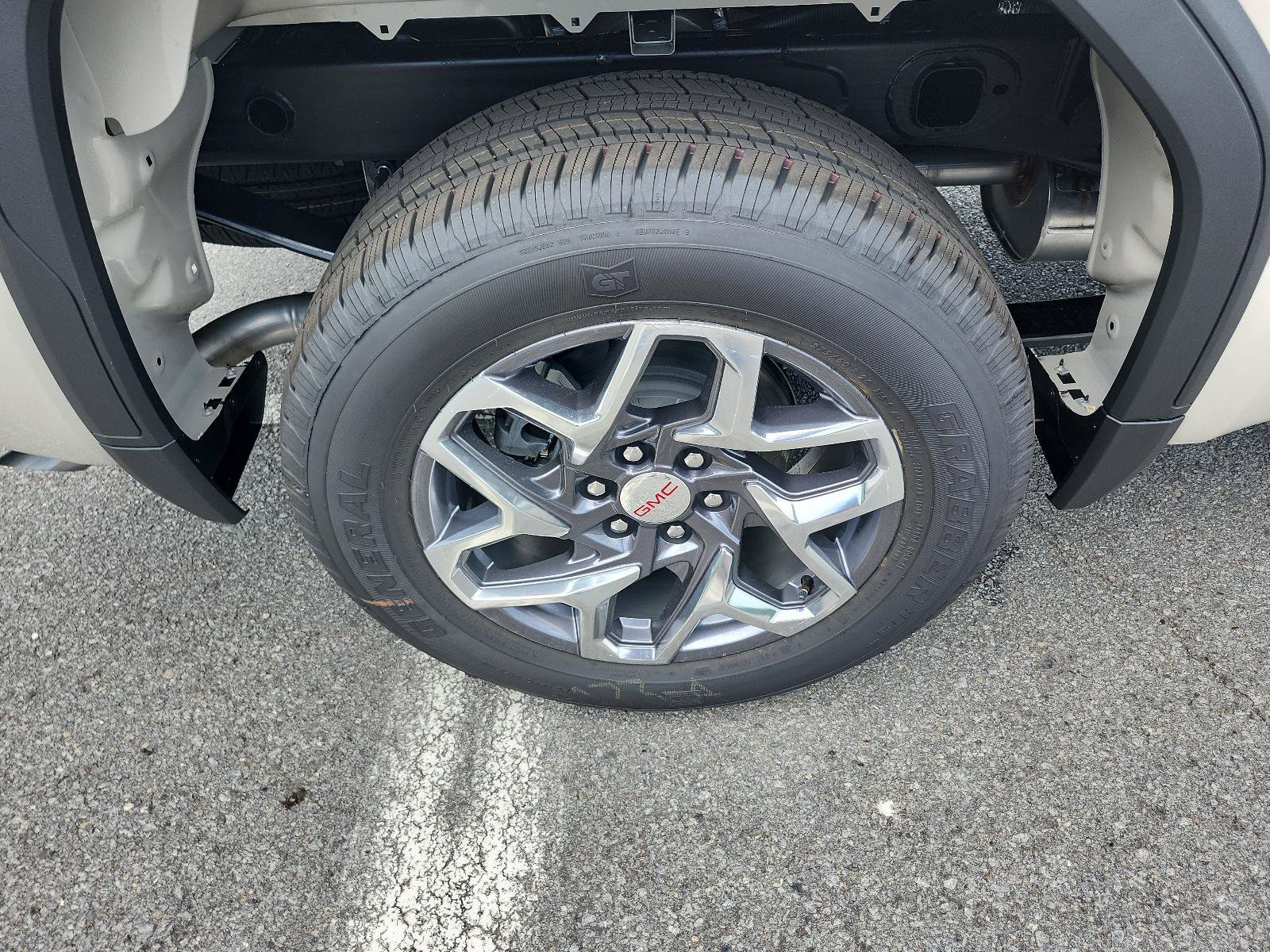 New 2026 GMC Sierra 1500 SLE AWD/4WD image 5