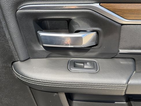 Used 2024 RAM 2500 Laramie image 41