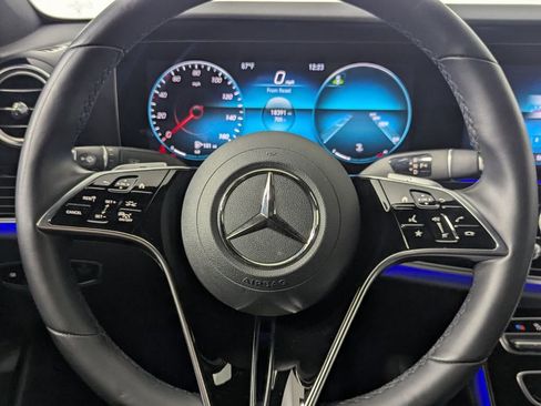 Used 2023 Mercedes-Benz E 350 4MATIC Sedan image 21