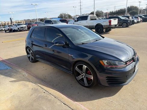 Used 2017 Volkswagen GTI Autobahn image 2