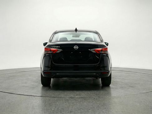 Used 2025 Nissan Versa SV image 7